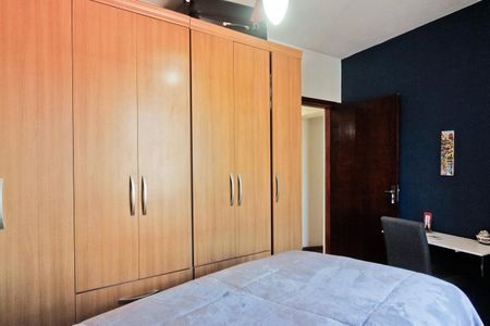 Casa à venda com 247m², 4 quartos e 2 vagasQuarto 3