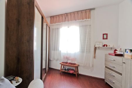 Casa à venda com 247m², 4 quartos e 2 vagasQuarto 1