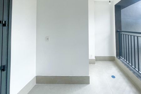 Apartamento à venda com 230m², 4 quartos e 3 vagas Apartamento à venda com 230m², 4 quartos e 3 vagasLavanderia