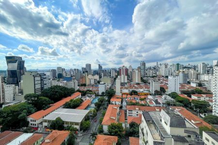 Apartamento à venda com 230m², 4 quartos e 3 vagas Apartamento à venda com 230m², 4 quartos e 3 vagasVista da Varanda