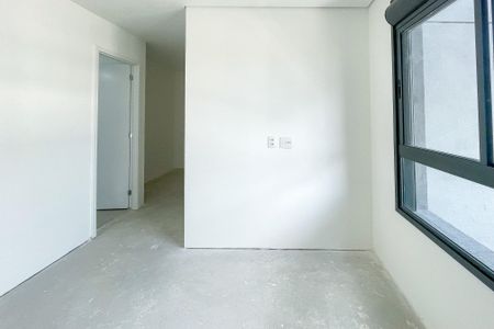 Apartamento à venda com 230m², 4 quartos e 3 vagas Apartamento à venda com 230m², 4 quartos e 3 vagasSuíte 2