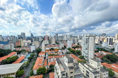 Apartamento à venda com 230m², 4 quartos e 3 vagas Apartamento à venda com 230m², 4 quartos e 3 vagasVista da Varanda