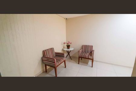 Apartamento para alugar com 84m², 3 quartos e 2 vagas Apartamento para alugar com 84m², 3 quartos e 2 vagasHall social