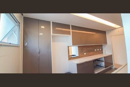 Apartamento para alugar com 84m², 3 quartos e 2 vagas Apartamento para alugar com 84m², 3 quartos e 2 vagasCozinha