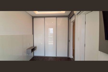 Apartamento para alugar com 84m², 3 quartos e 2 vagas Apartamento para alugar com 84m², 3 quartos e 2 vagasSuíte
