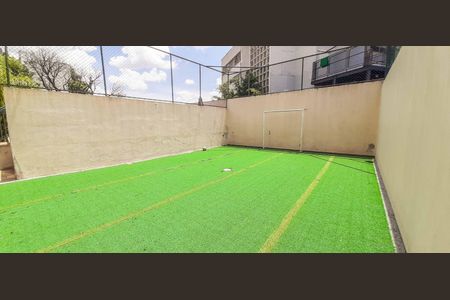 Apartamento para alugar com 84m², 3 quartos e 2 vagas Apartamento para alugar com 84m², 3 quartos e 2 vagasÁrea comum -Campo de Futebol