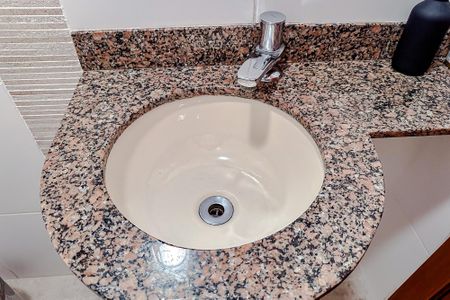 Apartamento para alugar com 134m², 3 quartos e 2 vagasLavabo