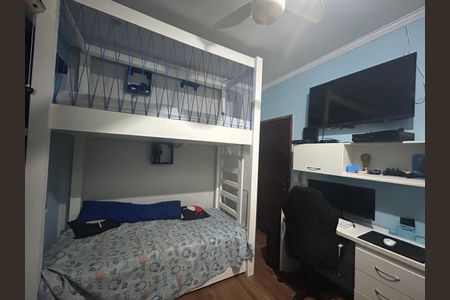 Casa de condomínio à venda com 242m², 5 quartos e 2 vagasQuarto 2