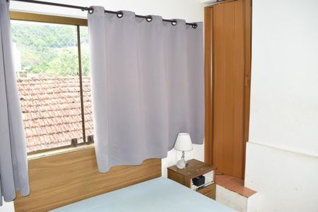 Casa de condomínio à venda com 242m², 5 quartos e 2 vagasQuarto 5