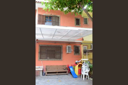 Casa de condomínio à venda com 242m², 5 quartos e 2 vagasÁrea Externa