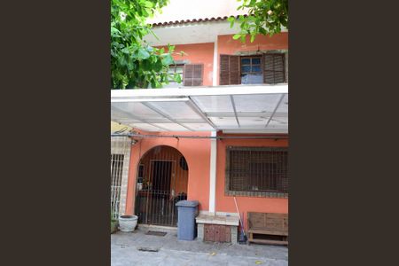 Casa de condomínio à venda com 242m², 5 quartos e 2 vagasÁrea Externa