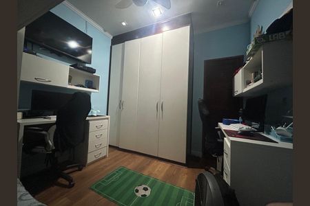 Casa de condomínio à venda com 242m², 5 quartos e 2 vagasQuarto 2