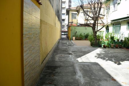 Casa de condomínio à venda com 242m², 5 quartos e 2 vagasÁrea Externa