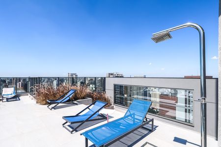 Studio para alugar com 25m², 1 quarto e sem vaga Studio para alugar com 25m², 1 quarto e sem vagaPiscina