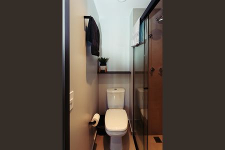 Studio para alugar com 25m², 1 quarto e sem vaga Studio para alugar com 25m², 1 quarto e sem vagaBanheiro