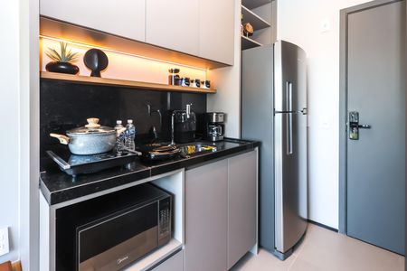 Studio para alugar com 25m², 1 quarto e sem vaga Studio para alugar com 25m², 1 quarto e sem vagaCozinha