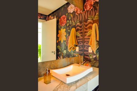 Casa à venda com 341m², 3 quartos e 2 vagasLavabo