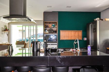 Casa à venda com 341m², 3 quartos e 2 vagasCozinha