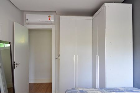 Casa à venda com 341m², 3 quartos e 2 vagasQuarto 2
