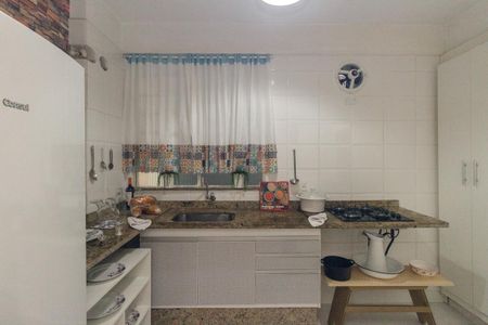 Apartamento à venda com 74m², 2 quartos e sem vaga Apartamento à venda com 74m², 2 quartos e sem vagaCozinha