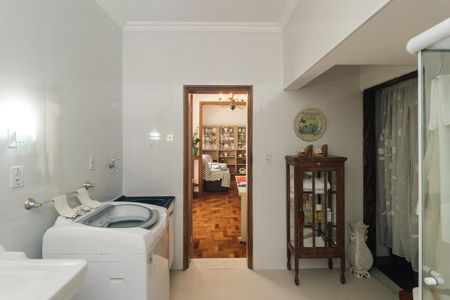 Apartamento à venda com 74m², 2 quartos e sem vaga Apartamento à venda com 74m², 2 quartos e sem vagaBanheiro