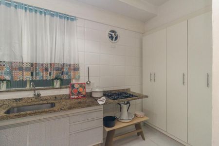 Apartamento à venda com 74m², 2 quartos e sem vaga Apartamento à venda com 74m², 2 quartos e sem vagaCozinha