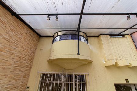 Casa à venda com 180m², 3 quartos e 1 vaga Casa à venda com 180m², 3 quartos e 1 vagaÁrea externa
