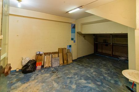 Casa à venda com 180m², 3 quartos e 1 vaga Casa à venda com 180m², 3 quartos e 1 vagaÁrea externa / Garagem