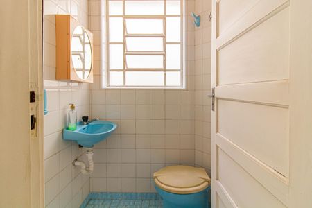 Casa à venda com 180m², 3 quartos e 1 vaga Casa à venda com 180m², 3 quartos e 1 vagaLavabo