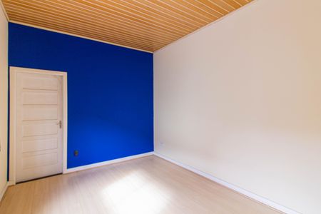 Casa à venda com 180m², 3 quartos e 1 vaga Casa à venda com 180m², 3 quartos e 1 vagaSuíte