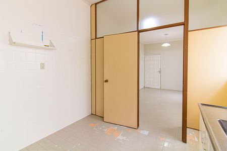 Casa à venda com 180m², 3 quartos e 1 vaga Casa à venda com 180m², 3 quartos e 1 vagaCozinha