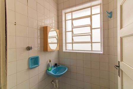 Casa à venda com 180m², 3 quartos e 1 vaga Casa à venda com 180m², 3 quartos e 1 vagaLavabo