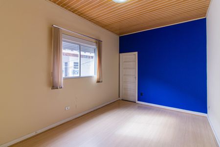 Casa à venda com 180m², 3 quartos e 1 vaga Casa à venda com 180m², 3 quartos e 1 vagaSuíte