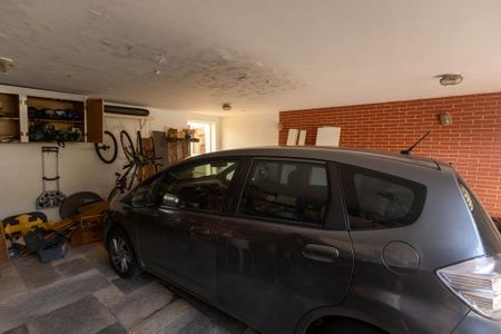 Casa à venda com 321m², 3 quartos e 2 vagasGaragem
