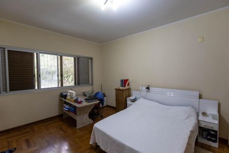 Casa à venda com 321m², 3 quartos e 2 vagasQuarto 2
