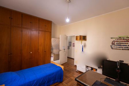 Casa à venda com 321m², 3 quartos e 2 vagasQuarto 3