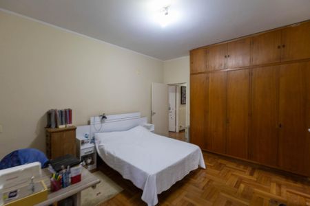 Casa à venda com 321m², 3 quartos e 2 vagasQuarto 2