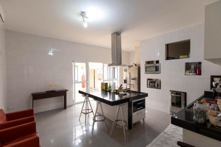 Casa à venda com 321m², 3 quartos e 2 vagasCozinha