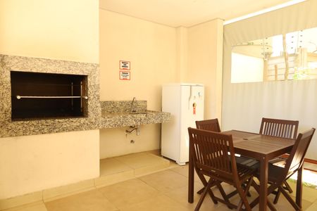 Apartamento para alugar com 32m², 2 quartos e sem vagaÁrea comum - Churrasqueira