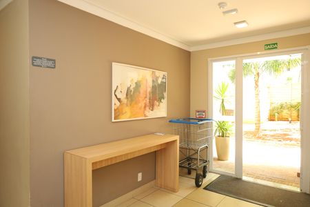Apartamento para alugar com 32m², 2 quartos e sem vagaÁrea comum - Saguão do prédio