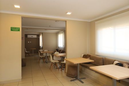 Apartamento para alugar com 32m², 2 quartos e sem vagaÁrea comum - Salão de festas