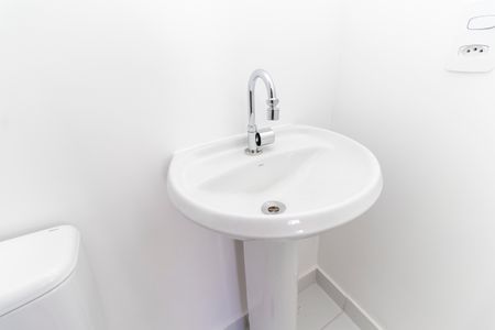 Apartamento para alugar com 32m², 2 quartos e sem vagaBanheiro