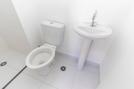Apartamento para alugar com 32m², 2 quartos e sem vagaBanheiro