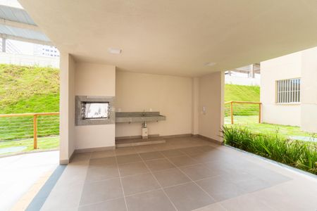 Apartamento para alugar com 32m², 2 quartos e sem vagaÁrea comum - Churrasqueira