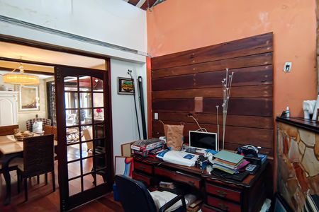 Casa de condomínio à venda com 259m², 4 quartos e 1 vagaQuarto 1 