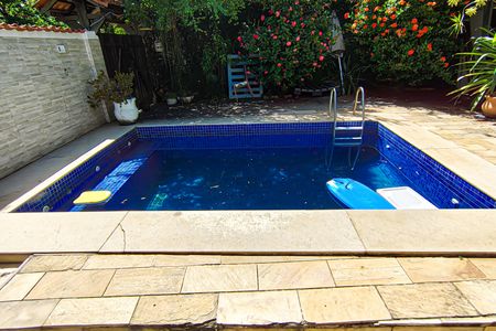 Casa de condomínio à venda com 259m², 4 quartos e 1 vagaÁrea comum