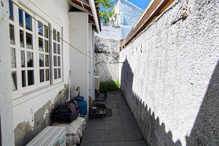 Casa de condomínio à venda com 259m², 4 quartos e 1 vaga Corredor