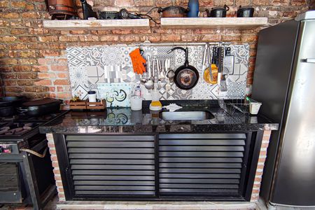 Casa de condomínio à venda com 259m², 4 quartos e 1 vagaÁrea comum