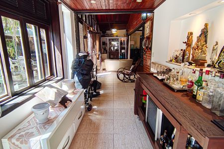 Casa de condomínio à venda com 259m², 4 quartos e 1 vagaSala