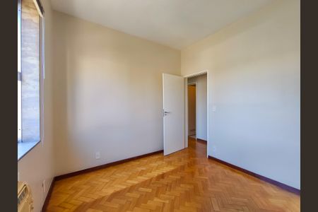 Apartamento para alugar com 107m², 3 quartos e 1 vaga Apartamento para alugar com 107m², 3 quartos e 1 vagaQuarto 3